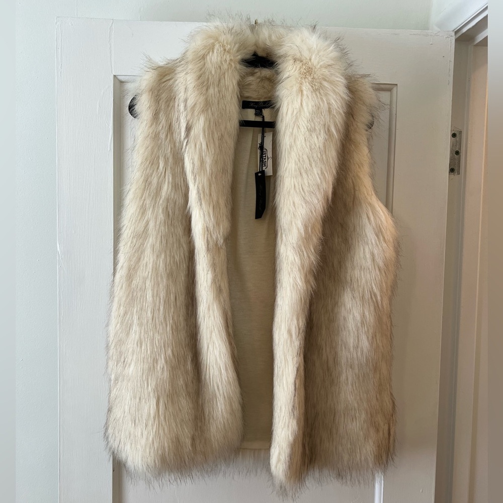 Women’s Fur Vest